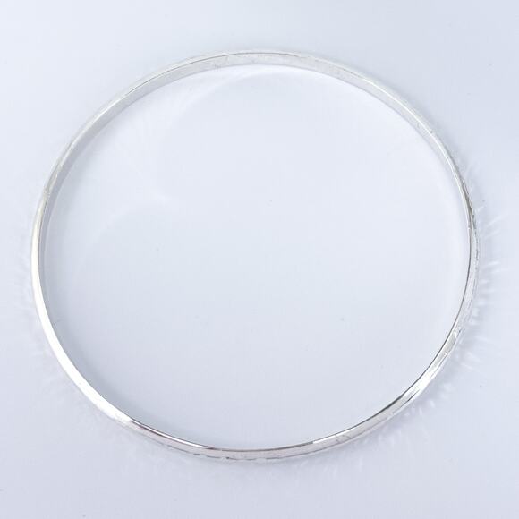 Vintage Sterling Silver 925 Hammered Bangle Bracelet 8” - Picture 4 of 7